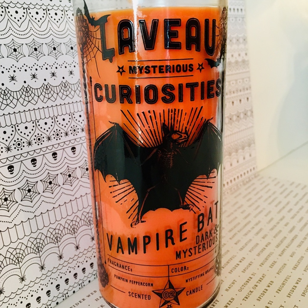Halloween Laveau Vampire Bat Candle Pumpkin Scent - Picture 5 of 7